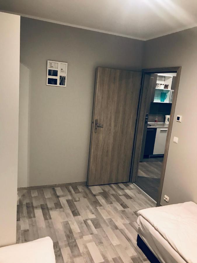 Apartament C18 Jelenia Gora Luaran gambar