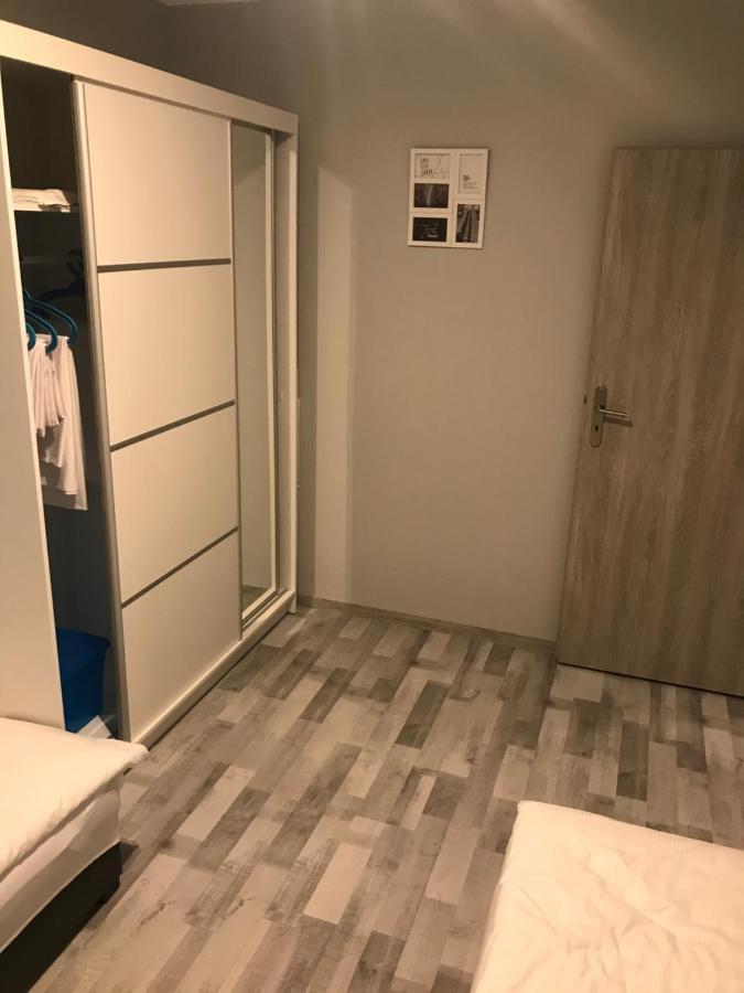 Apartament C18 Jelenia Gora Luaran gambar