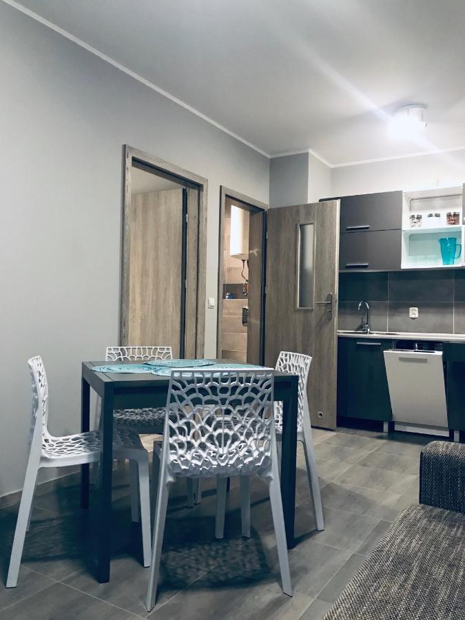 Apartament C18 Jelenia Gora Luaran gambar
