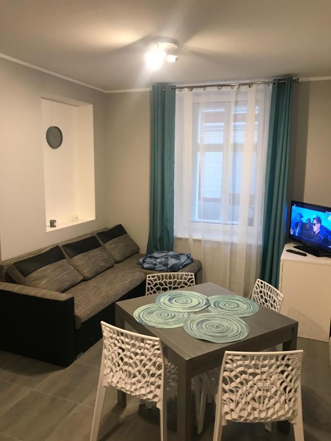Apartament C18 Jelenia Gora Luaran gambar