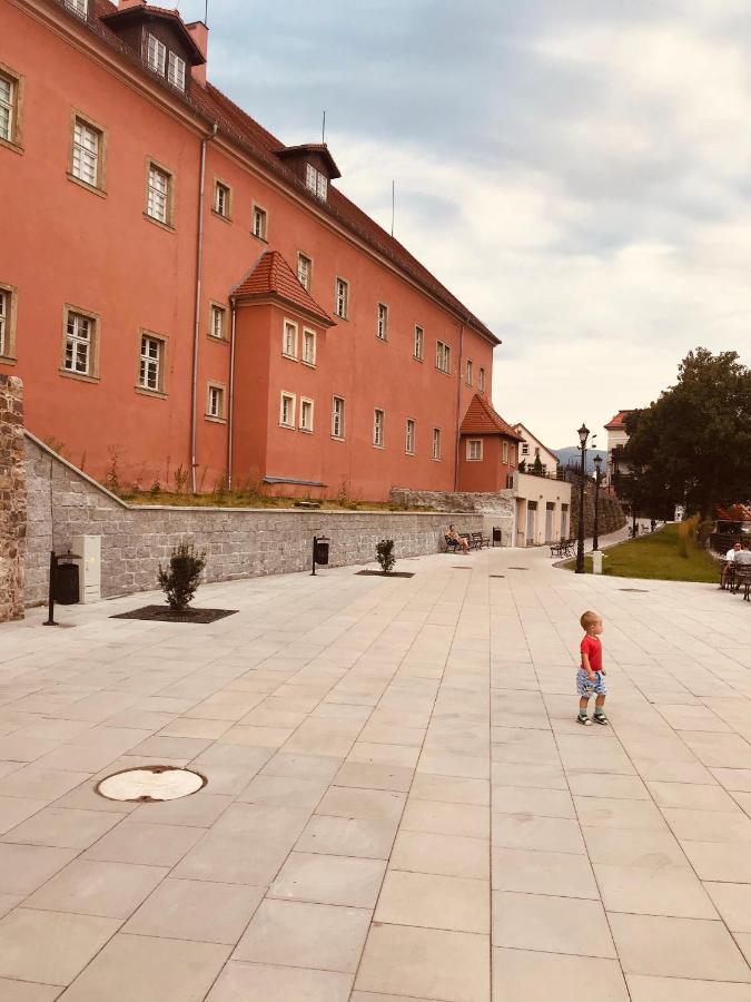 Apartament C18 Jelenia Gora Luaran gambar